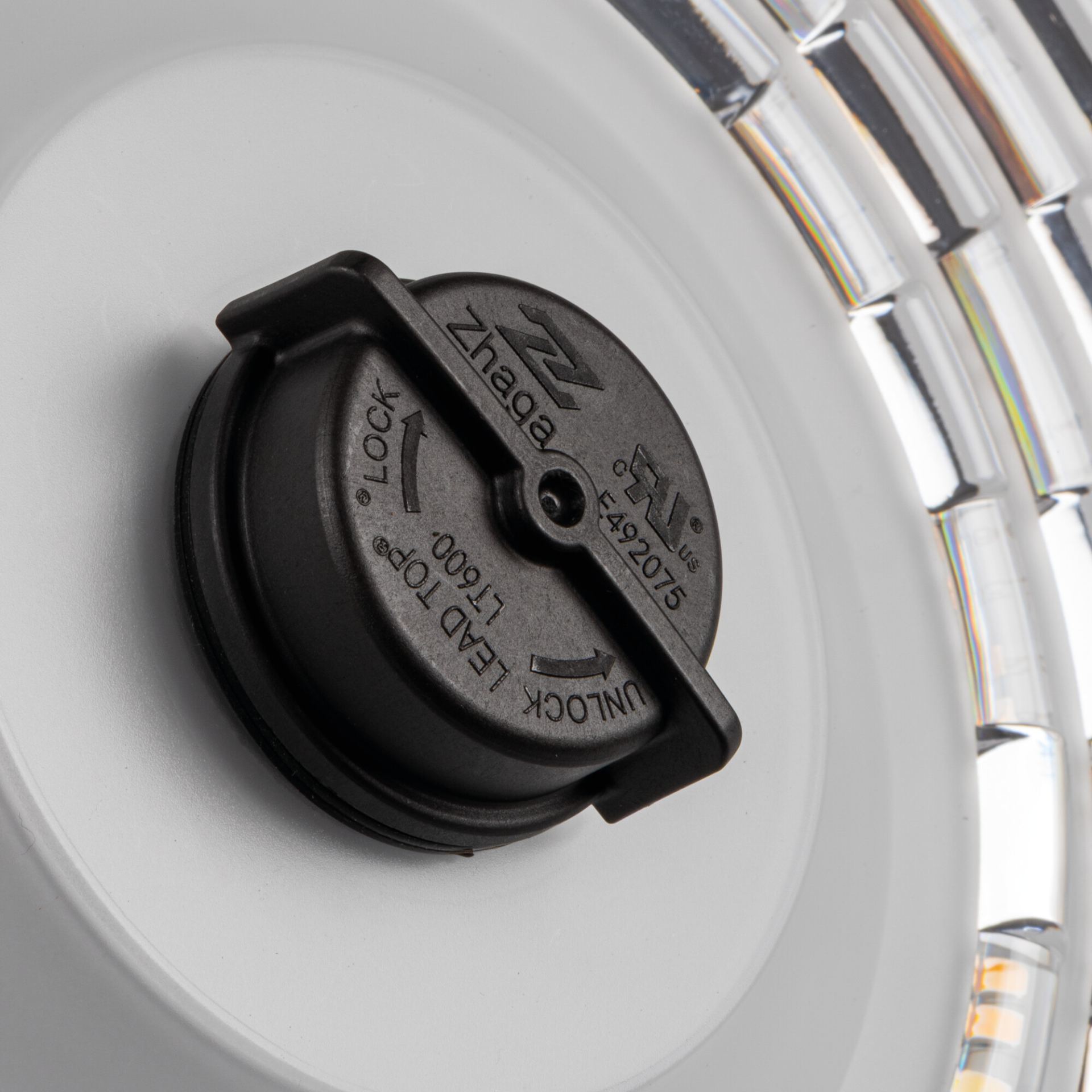 27168_2 High bay CCT